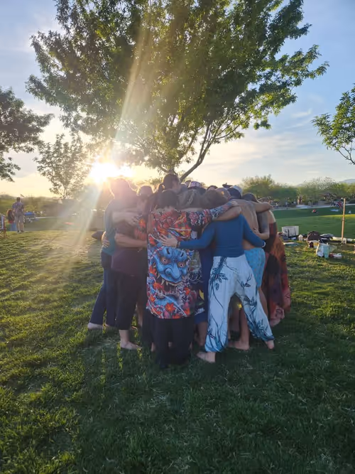 Hug Healing on the grass Event Image