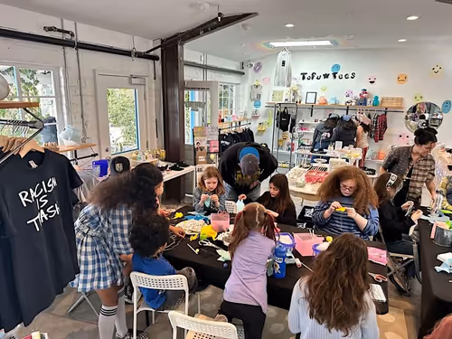BFF Necklace & Charm Bracelet Workshop Event Image