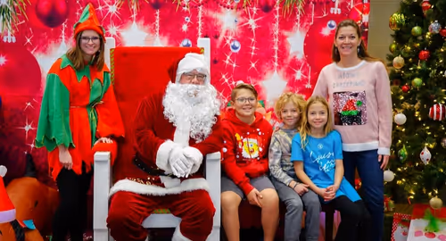 Pictures with Santa Event Image